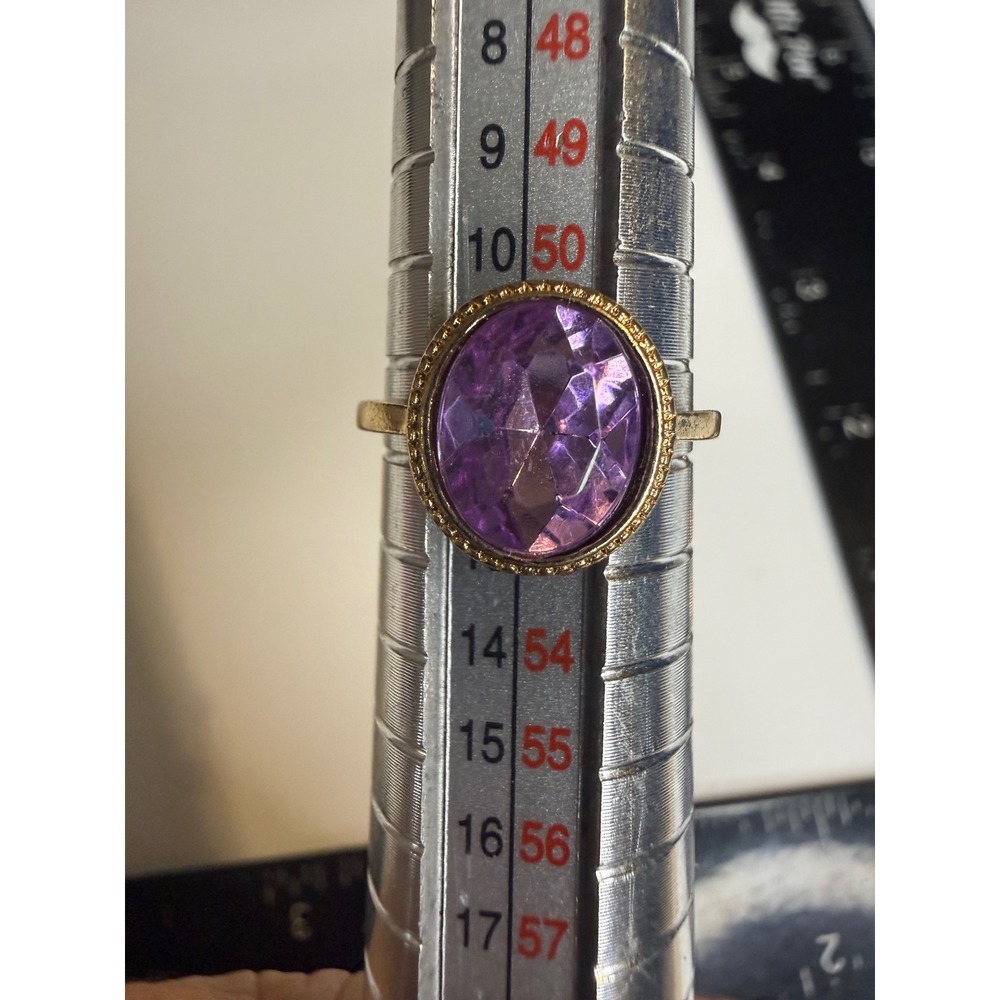 Gold Tone Oval Purple Faux Amethyst Cocktail Ring Size 6 Statement Jewelry